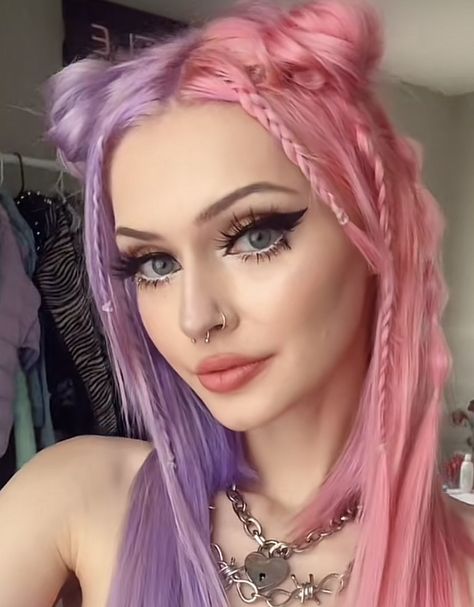 Split Dye Hair Ideas Purple, Pastel Purple Hair Dark Roots, Blue To Pink Ombre Hair, Pastel Pink And Purple Split Dye, Pink And Purple And Blonde Hair, Unique Color Hair Ideas, Split Dyed Hair Pink And Blonde, Split Colored Hair, Lavender Split Dye