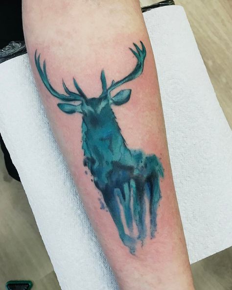 BONITA CARUANA on Instagram: “Watercolour patronus stag #harrypotter 🤓 thank you Allanah! 💙 #bonbonbizarre #houseofwolves #houseofwolvestattoo #tattoo #tattoos…” Patronus Tattoo, Deer Tattoo Designs, Stag Tattoo, Small Back Tattoos, Wand Tattoo, Hp Tattoo, Mystical Tattoos, Forarm Tattoos, Deer Tattoo