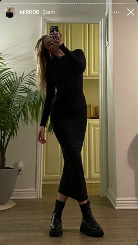 Long Black Dress Outfit Casual Winter, Long Turtleneck Dress Outfit, Long Black Dress Winter Outfit, Black Midi Dress With Boots, Winter Bodycon Dress Outfit, Long Sleeve Black Dress Outfit Winter, Long Black Dress Outfit Winter, Long Black Dress With Boots, Long Dress With Boots Outfit