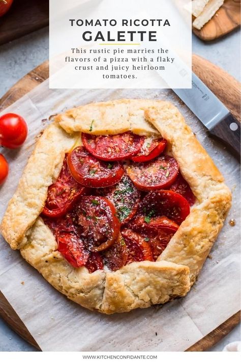 Tomato Ricotta Galette, Tomato Galette With Puff Pastry, Tomatoe Pie With Ricotta, Tomato Ricotta Tart, Rustic Pies And Tarts, Tomato Gallette Recipe, Galette Tomato, Ricotta Galette, Rustic Pie