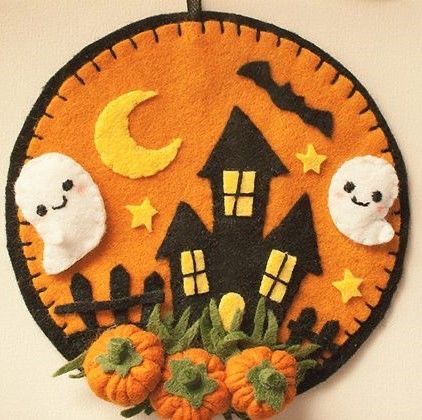 Felt Halloween Decorations, Felt Halloween Ornaments, Halloween Felt Crafts, Workshop Diy, Halloween Sewing, Felted Wool Crafts, Adornos Halloween, Halloween Crafts Decorations, Felt Halloween