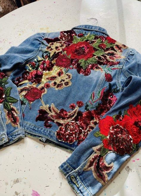 Sequin Denim Jacket, Jean Jacket Diy, Royal Love, Denim Diy Clothes, Upcycled Denim Jacket, Diy Denim Jacket, Denim Crafts Diy, Custom Denim Jacket, Embellished Denim Jacket