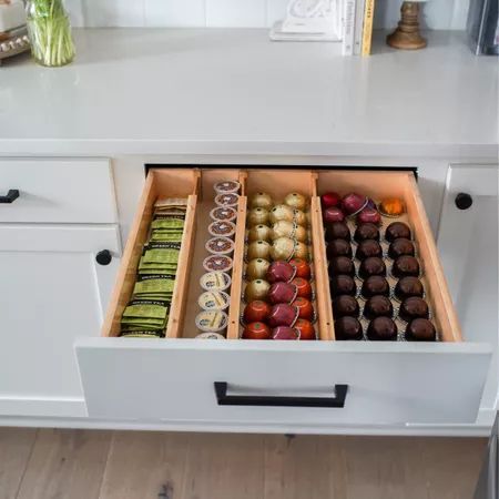 Coffee Pod Drawer Holder, Chocolate Storage Ideas, Kitchen Organization Must Haves, Nespresso Storage Ideas, Nespresso Drawer Organization, Coffee Pod Drawer Organization, Tea And Coffee Drawer, Nespresso Pod Organization, Nespresso Drawer