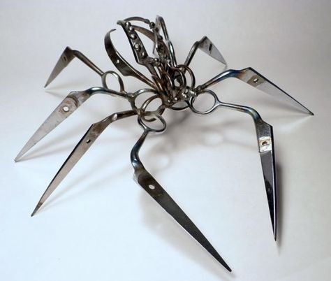 Pretty Knives, Alam Yang Indah, Coraline, The Shape, Spiders, Character Design Inspiration, Metal Art, Art Inspo, Art Reference