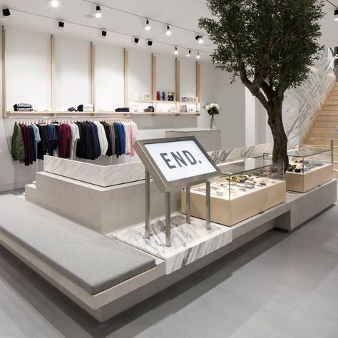 Brinkworth uses mirrors and marble for End Clothing's new Glasgow store Clothing Store Design, Shop Front Signage, Shop House Plans, Shop Window Design, Retail Store Design, Boutique Interior, Retail Interior, Clothing Retail, Store Interior