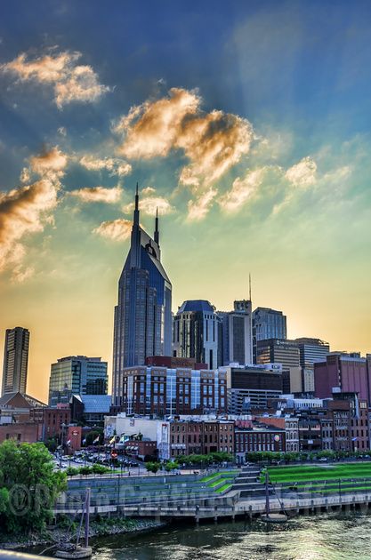 Nashville Skyline Vertical Horizon This photo capture can be purchased as unframed or framed print that will compliment any walls in your home or office. Other ways to showcase it is on metal, glass or on canvas as well as specialty items and greeting cards. ‪ #‎photography‬ ‪#Artistic #‎Nashville‬ ‪#‎Skyline #cityscape Tennessee Photography, Vertical Horizon, Skyline Photography, Cards Photography, Nashville City, Roadtrip America, Cumberland River, Nashville Skyline, August Summer