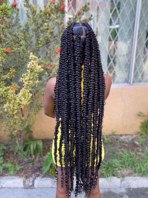 Large Knotless Butterfly Box Braids, Jumbo Knotless Passion Twist, Passion Plait Braids, Different Types Of Hair Parting For Braids, Passion Twist With Curls Out, Butterfly Braids With Color, Jumbo Knotless Butterfly Braids, Butterfly Plait Braids, Large Passion Braids