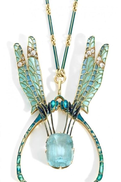 Lalique Jewelry, Bijoux Art Deco, Bijoux Art Nouveau, Rene Lalique, Dragonfly Necklace, Dragonfly Pendant, Art Nouveau Jewelry, Deco Jewelry, Art Deco Jewelry