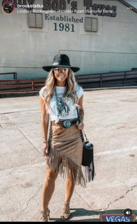 Country Concert Dresses Outfit, Women’s Dressy Western Wear, Skirt With Tassels Fringes, Boho Western Chic Outfits, Sleek Western Fashion, 2023 Western Outfits, Glitzy Country Outfit, Night Out Outfit Cowgirl Boots, Cowgirl Black Dress Outfit