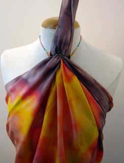 Diy Silk Scarf, Diy Halter, Scarf Blouse, Diy Fashion Scarf, Vintage Scarves, Scarf Clip, Diy Fashion Accessories, Diy Scarf, Pretty Scarves