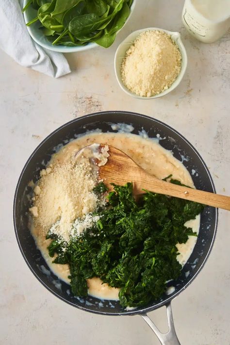 Ruth Chris Sides, Crockpot Creamed Spinach, Creamed Spinach Pasta, Cream Of Spinach, Ruth Chris Creamed Spinach Recipe, Creamed Greens, Ruths Chris Creamed Spinach, Creamed Spinach Recipes, Creamed Spinach With Fresh Spinach