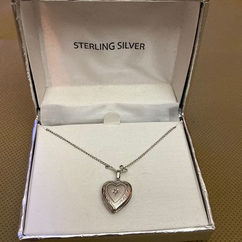 Nwt Sterling Silver Necklace With Heart Shaped Locket Locket Necklace Silver, Shifting Board, Cage Pendant Necklace, Silver Heart Locket, Sterling Silver Locket Necklace, Heart Shaped Locket, Heart Necklace Silver, Pink Statement Necklace, Silver Locket Necklace