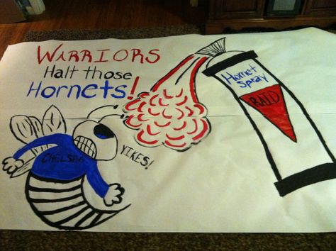 Warrios Vs. Hornets Run Through Banner! Halloween Run Through Signs Football, Fnl Run Through Banners, Football Banners Run Through Ideas, Cheer Runthrough Signs, Banners For Football Games Cheer, Cheer Painting, Hoco Floats, Football Locker Signs, High School Football Posters