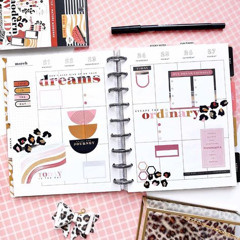 Happy Planner Vertical Layout Ideas, Happy Planner Vertical Layout, Planner Spread Inspiration, Vertical Layout Planner, Cute Planner Ideas, Happy Planner Layouts, Happy Planner Layout, Planner Vertical, Planner Layouts