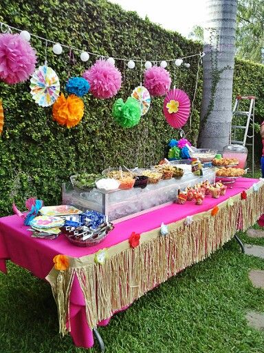 Baby shower hawaiano V By: Alma Campos Hawaii Birthday Party, Hawiian Party, Encanto Theme, Flamingle Party, Bbq Theme, Encanto Birthday Party, Encanto Birthday, Encanto Party, Luau Party Decorations