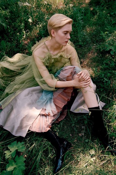 Ruth Bell | Dreamy Dresses Fashion Editorial | Vogue China Fashion Editorial Nature, Nature Editorial, Editorial Vogue, Mode Editorials, Nature Photoshoot, Vogue China, Fashion Photography Inspiration, Dreamy Dress, Vogue Fashion