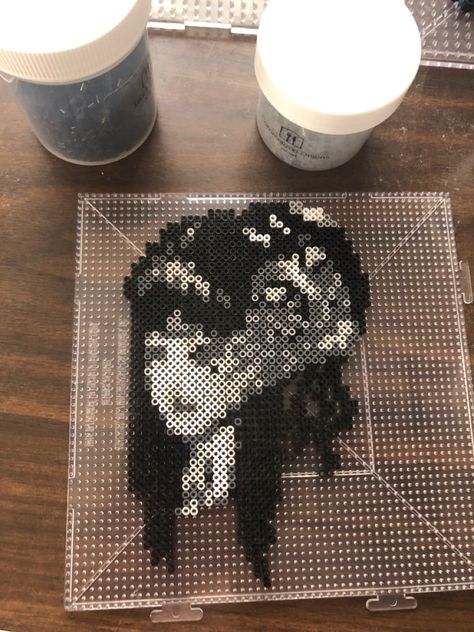 No Face Perler Bead Pattern, Junji Ito Perler Beads, Anime Pearler Beads Patterns, Grunge Perler Bead Patterns, Chainsaw Man Perler Bead, Jjk Perler Beads, Goth Perler Bead Patterns, Coraline Perler Beads, Melanie Martinez Perler Beads