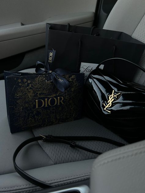 Obsession Aesthetic, Rich Black Women, Law Of Abundance, Mafia Wife, Black Woman Luxury Aesthetic, Dior Gift, Dinner Friends, Black Success, Last Day Of The Year