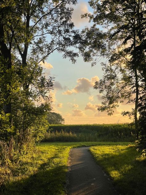 Autumn Nostalgia Aesthetic, May Astethic, Late August Aesthetic, Wistful Aesthetic, June Vibes, June Aesthetic, August Aesthetic, Pretty Landscapes, Pretty Images