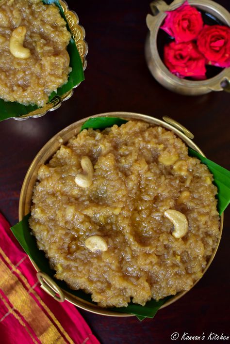 Sakkarai Pongal | Sweet Pongal - Kannan's Kitchen Sweet Pongal Recipe, Sweet Porridge, Sweet Pongal, Pongal Festival, Rice Lentils, South Indian Style, How To Boil Rice, Food Pic, Sweet Dish