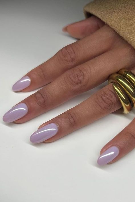 Chrome Nails Pastel, Pastel Purple Nails Design, Light Green Chrome Nails, Light Purple Chrome Nails, Lilac Chrome Nails, Purple Chrome Nails, Green Nail Art, 2024 Nails, Chrome Nails Designs