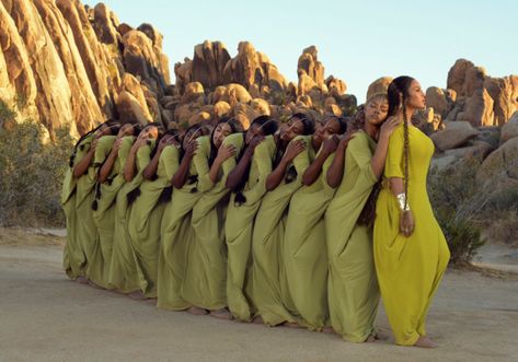 You Probably Missed These 5 References to Yoruba Goddess Yemoja in Beyoncé’s “Spirit” Music Video | BellaNaija Beyonce 2013, Beyonce Coachella, Sasha Fierce, Dancer Wear, Beyonce Knowles Carter, Beyonce Style, Beyoncé Giselle Knowles-carter, Beyoncé Giselle Knowles, Beyonce And Jay Z