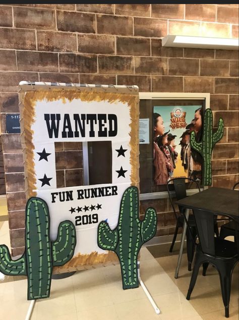 Wild West Decorations, Rodeo Birthday Parties, Cowboy Theme Party, Wild West Theme, School Fundraising, Western Dance, Western Birthday Party, Wild West Party, Rodeo Party