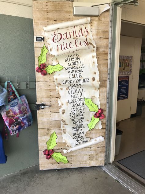 Santas Good List Classroom Door, Nice List Door Decoration, Christmas Door Aesthetic, Santa Claus Door Decorations For School, Christmas Door Daycare, Santa Workshop Door Decorations, Class Christmas Door, Decorate Door For Christmas, Classroom Door Christmas Decorations