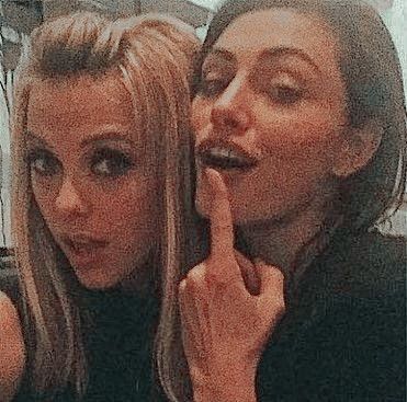 The Originals Behind The Scenes, Phoebe Tonkin Danielle Campbell, Phoebe Tonkin And Claire Holt, Danielle Campbell And Claire Holt, Danielle Campbell And Phoebe Tonkin, Riley Voelkel, Pheobe Tonkin And Danielle Campbell, Alicia Clark, Freya Mikaelson