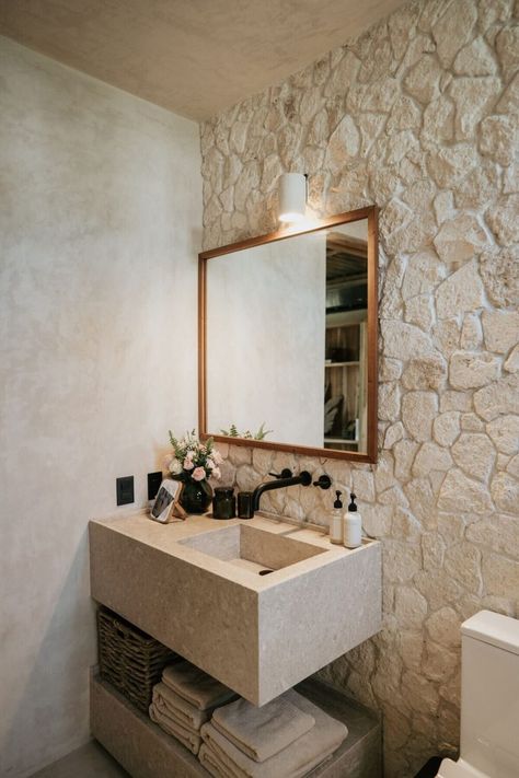 Bathroom Painting Ideas, Wallpapers Bathroom, Spa Apartment, Bathroom Wallpapers, Bathroom Painting, Building Interior, Quintana Roo Mexico, Stone Interior, Stone Bathroom