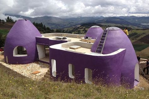 Earth Bag Homes, Earth Bag, Adobe Home, Earthship Home, Earth Sheltered, Vacation Cottage, Dome Home, Natural Homes, Adobe House