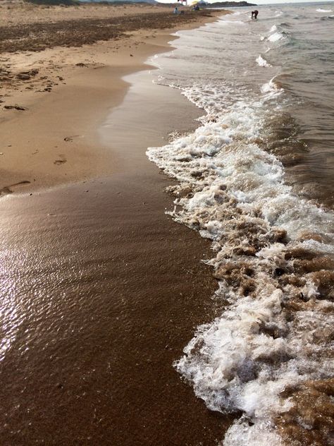 Bronze Aesthetic, Summer Sorbet, Summer Beach House, Summer Brown, North Cyprus, Bali Beaches, Summer Colours, Quiet Place, Beach Color