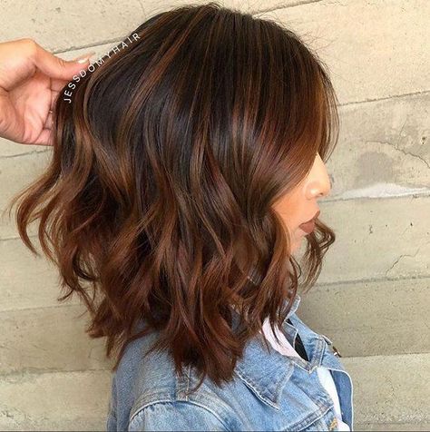 15+ Low-Maintenance Balayage Hair Colour Ideas Perfect For The Office - The Singapore Women's Weekly #brownhairbalayage Balayage Hair Colour, Hair Colour Ideas, Hair Color Asian, Brown Hair Shades, Brown Ombre Hair, Bronde Hair, Low Maintenance Hair, Brown Hair Balayage, Brown Balayage