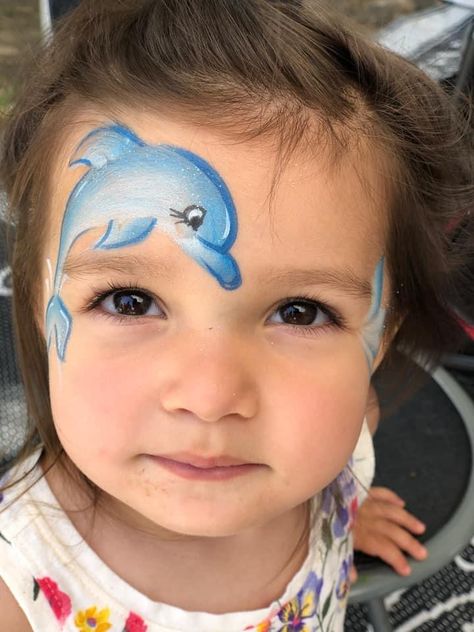 Sea Creature Face Paint, Under The Sea Face Painting Easy, Sea Face Paint, Pretty Face Paint Ideas, Jellyfish Face Paint, Crab Face Paint, Turtle Face Paint, Beach Face Paint, Ocean Face Painting