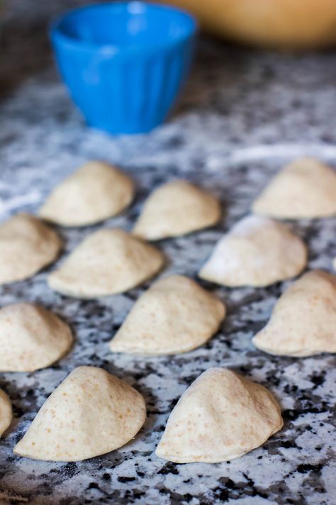 Sourdough Discard Perogies, Sourdough Pierogi Dough, Sourdough Potstickers, Sourdough Dumplings Recipe, Sourdough Pierogi, Sourdough Gnocchi, Sourdough Dinner Recipes, Sourdough Dumplings, Sourdough Christmas