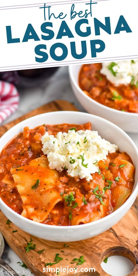 Lasagna Soup is an easy recipe that you are absolutely going to fall in love with. It has all the delicious flavors of lasagna but in a super easy to make soup. Lasagna Soup Recipe Easy, Lazana Soup Recipe, Lasagna Soup Recipe With Ricotta, Lasagne Soup Recipe, Best Lasagna Soup Recipe, Gluten Free Lasagna Soup, Vegetarian Lasagna Soup, Lasagne Soup, Easy Lasagna Soup