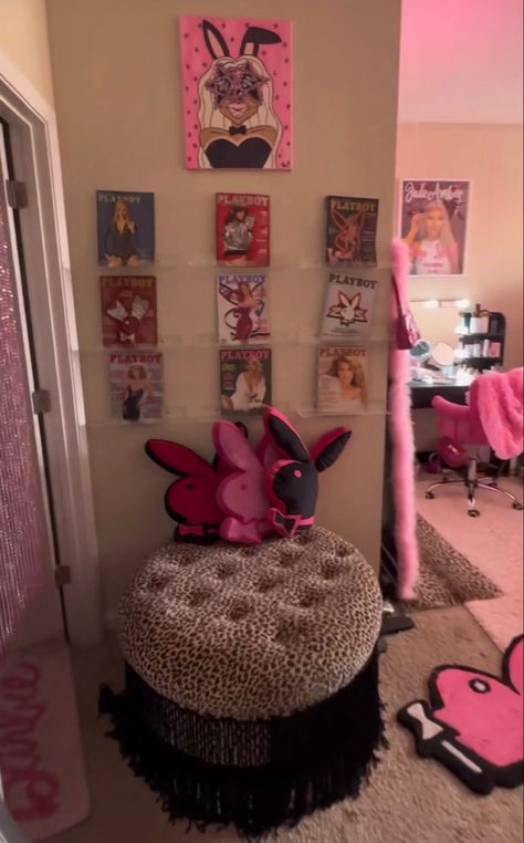 Playboy Aesthetic Bedroom Ideas, Playboy Room Decor, Playboy Room, Mcbling Room, 2000s Room, Y2k Room, Luxury Room Bedroom, Cute Diy Room Decor, Dream Apartment Decor