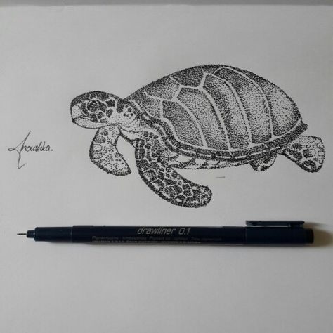 Stippling art Pointelism art Sea turtles Drawliner 0.1 Painting School, Stippling Art, Turtle Drawing, Art Sea, Pencil Sketches, Pastel Pencils, Class Projects, Sea Turtles, Stippling