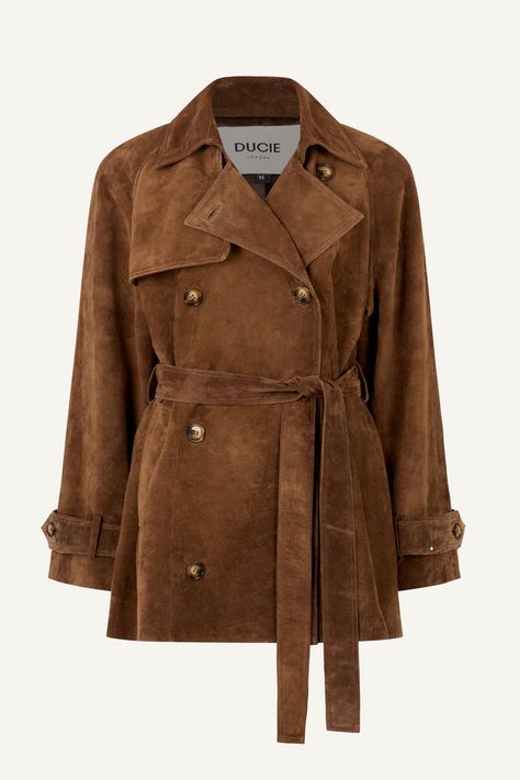 Suede Trench Coat, Trench Coat Outfit, Suede Belt, Belted Jacket, Fashion Inspiration Design, Modest Fashion Outfits, Coat Outfits, Wearing Clothes, Brown Suede