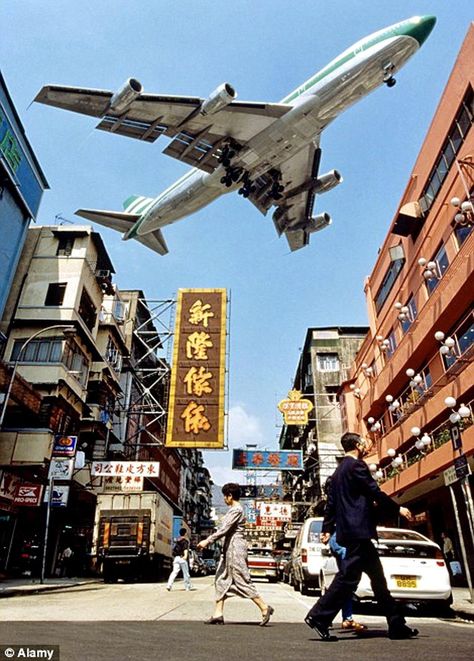 Cathay Pacific 747 on final, on the notorious “Checkerboard” approach into Hong Kong Kai Tak Airport. One of my favourite aviation photos ever. : aviation Kai Tak Airport, Kowloon Walled City, Old Hong Kong, Cathay Pacific, Fear Of Flying, Property Brothers, Hong Kong Travel, Walled City, Civil Aviation