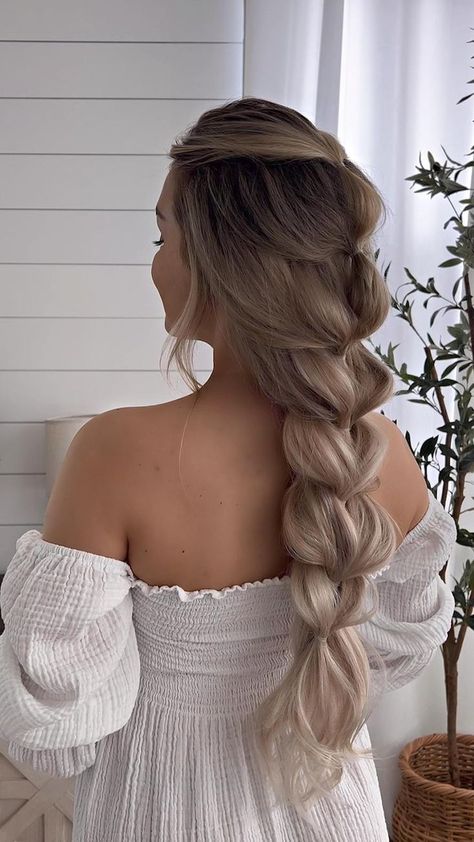 bubble braid 💗 [Video] in 2022 | Hair styles, Hair stylist life, Long hair styles Bubble Braids Hairstyles, Bubble Braid, Long Hairstyle Ideas, Hairstyles 2024, Bubble Braids, Beautiful Braided Hair, Hair Braid Videos, Long Hairstyle, Peinados Fáciles Para Cabello Corto