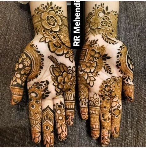 Broch Mehndi Designs, Short Mehndi Design, Legs Mehndi Design, Modern Mehndi Designs, Simple Mehndi Designs Fingers, Stylish Mehndi, Full Mehndi Designs, Stylish Mehndi Designs, Latest Bridal Mehndi Designs