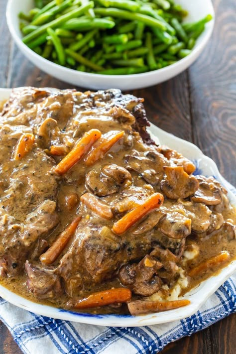 Crock Pot Roast with Creamy Mushroom Gravy Southern Pot Roast Crock Pot Recipes, Crock Pot Pot Roast, Mushroom Slow Cooker, Roast Beef Crock Pot Recipes, Creamy Mushroom Gravy, Beef Roast Crock Pot, Roast Crock Pot, Crock Pot Roast, Ground Beef Breakfast