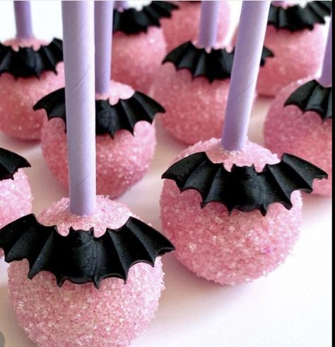 Bat Cake Pops, Ideas Para 15 Años, Ideas Para 15, Cake Bites, Pink Cake, Halloween Cakes, Cakepops, Buttercream Cake, Pretzels