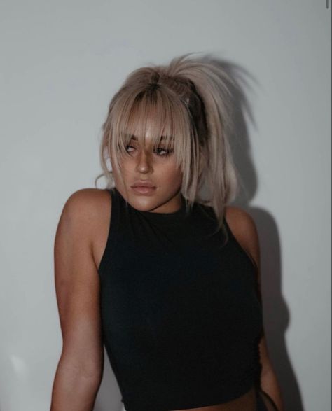 Blonde Bottleneck Bangs, Mom Cut With Bangs, Long Bangstyle Hair, Fringe Blonde Hair, Long Blonde Hair With Layers And Bangs, Blonde Fringe Dark Hair, Blonde Balayage Bangs, Dirty Blonde Hair With Bangs, Edgy Blonde Hair Grunge