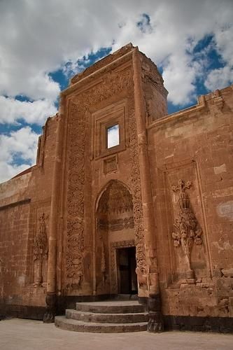 Main Gate to Ishak Pasa, Kurdistan Turkey Vacation, Eastern Turkey, Sacred Spaces, Main Gate, Travel Wishlist, Orient Express, Persian Design, Turkey Travel, Traditional Architecture