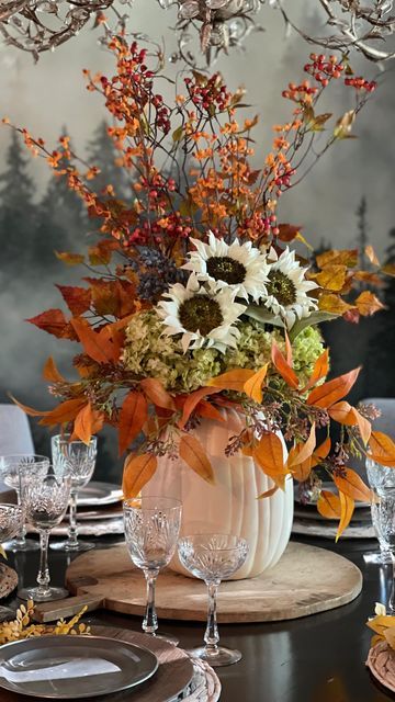 Flower Arrangements In Pumpkins, Decorated Pumpkins With Flowers, Fall Faux Flower Arrangements, Gourd Flower Arrangement, Pumpkins With Flowers In Them, Pumpkin Vases With Flowers, Autumn Faux Flower Arrangements, Foam Pumpkin Flower Arrangement, Dried Flower Pumpkin Arrangements