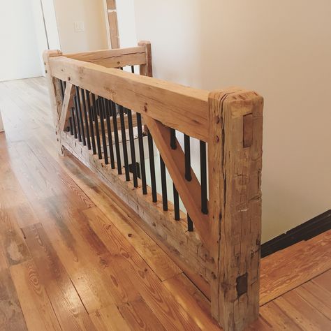 Banister Remodel, Basement Wall Ideas, Wood Banister, Stairs Wood, Loft Railing, Farmhouse Stairs, Rustic Staircase, Rustic Stairs, Stair Banister