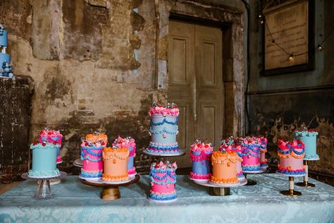 Neon Wedding Cake, Funky Wedding Cakes, Retro Wedding Cake, Retro Cakes, Fun Wedding Cake, Retro Wedding Cakes, Chapel Wedding Ceremony, Nocturnal Wonderland, Colourful Weddings