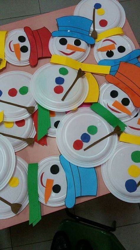 Snowman Crafts Diy, Ideas Craft, Family Diy, Winter Crafts For Kids, Daycare Crafts, Paper Plate Crafts, Preschool Christmas, Happy Design, Snowman Crafts